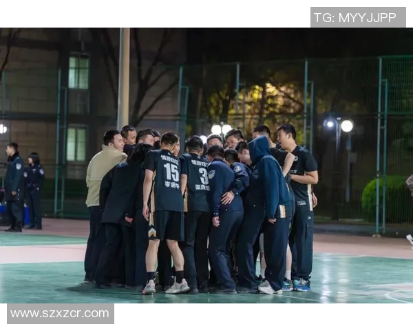 赛后分析:深圳篮球队与北京篮球队的团队协作表现及其影响因素探讨 赛后分析:深圳篮球队与北京篮球队的团队协作表现及其影响因素探讨